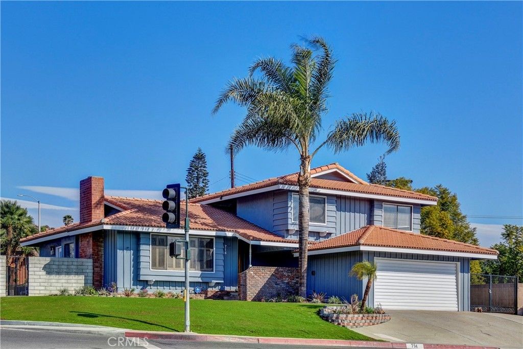 714 W Avenida De La Merced, Montebello
