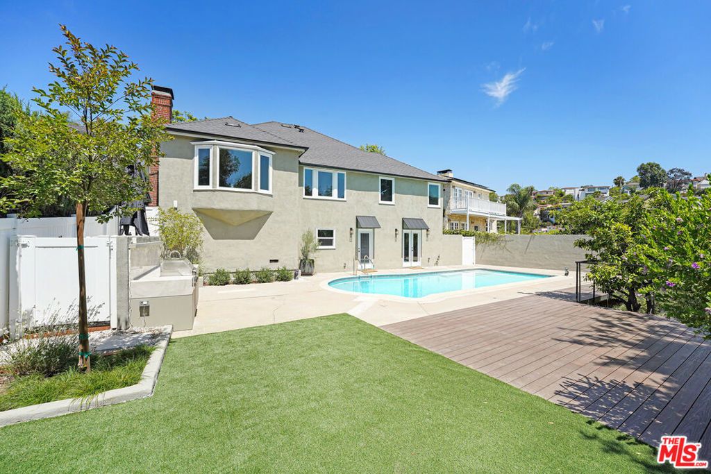 2383 Panorama Terrace, Los Angeles