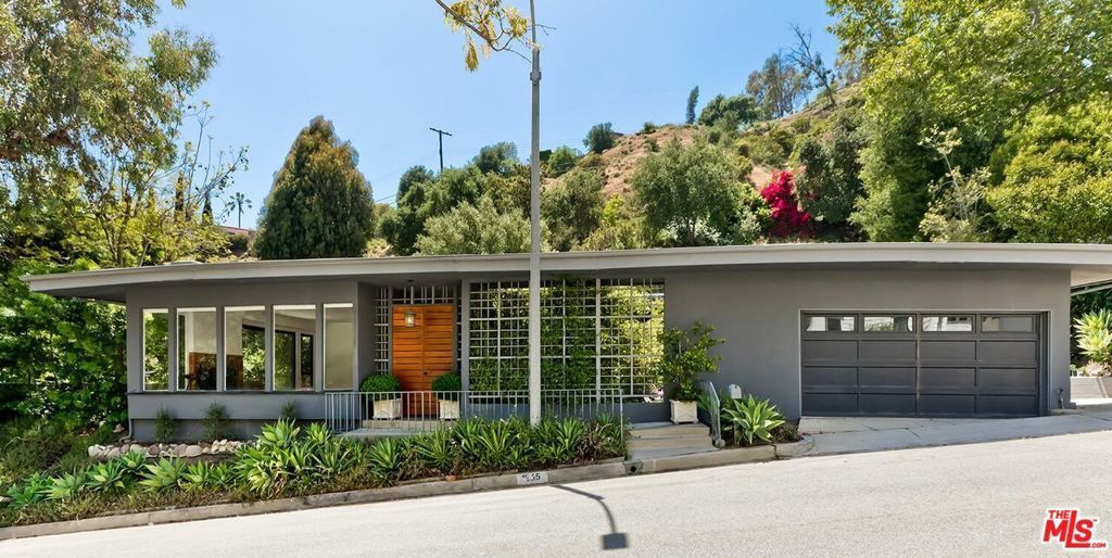 1255 N Norman Place, Los Angeles