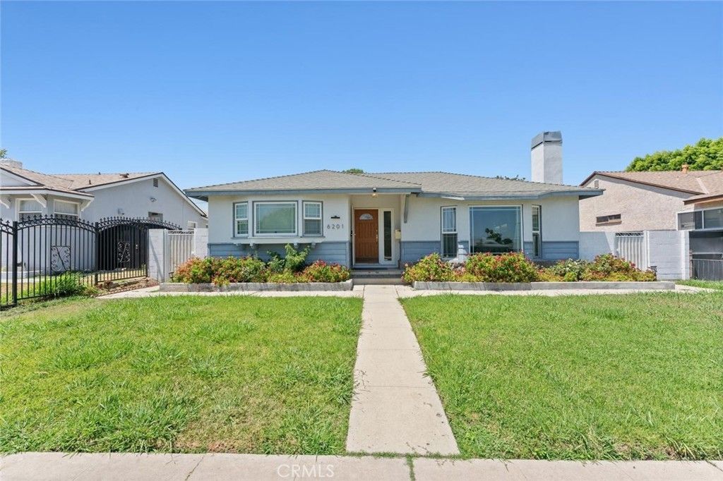 6201 Tampa, Tarzana