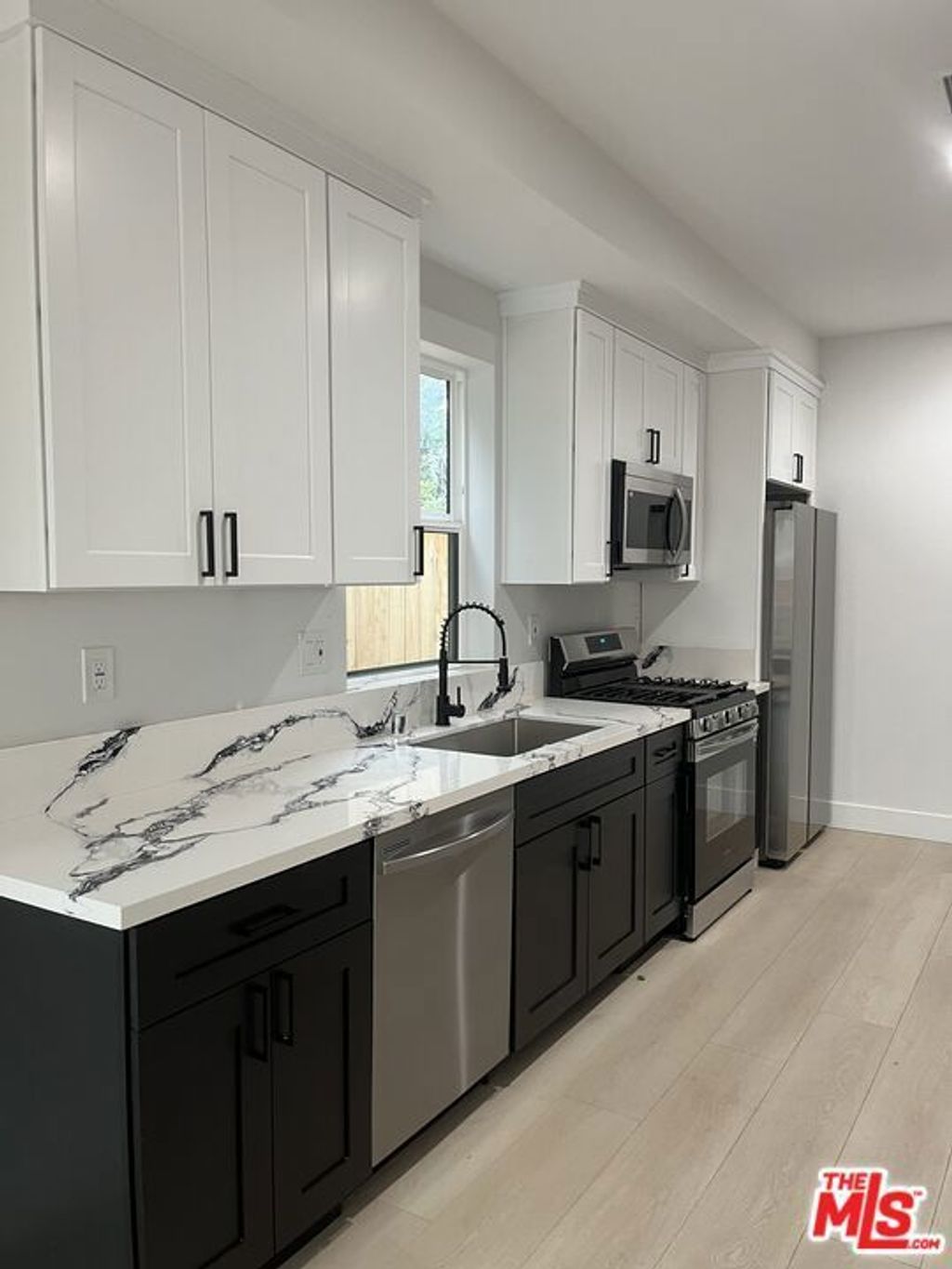 212 E 29th Street # 216, Los Angeles