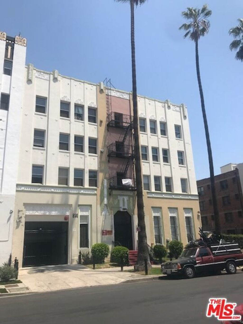 814 S Hobart Boulevard # 404, Los Angeles