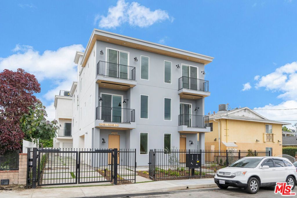 5248 Auckland Avenue # 3/4, North Hollywood