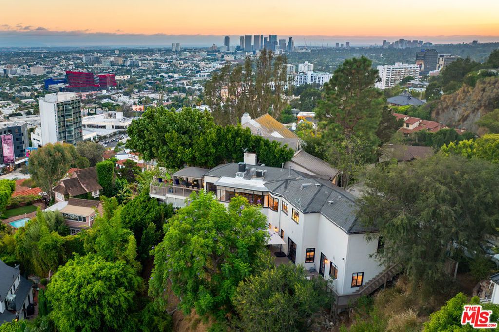 1398 Miller Drive, Los Angeles