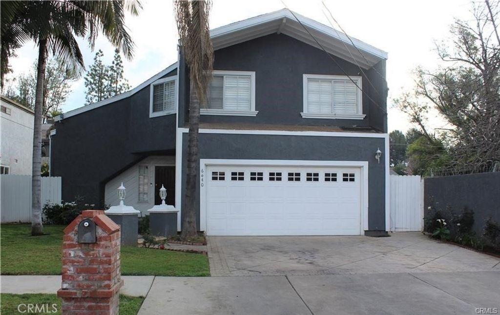 6840 Whitman, Lake Balboa