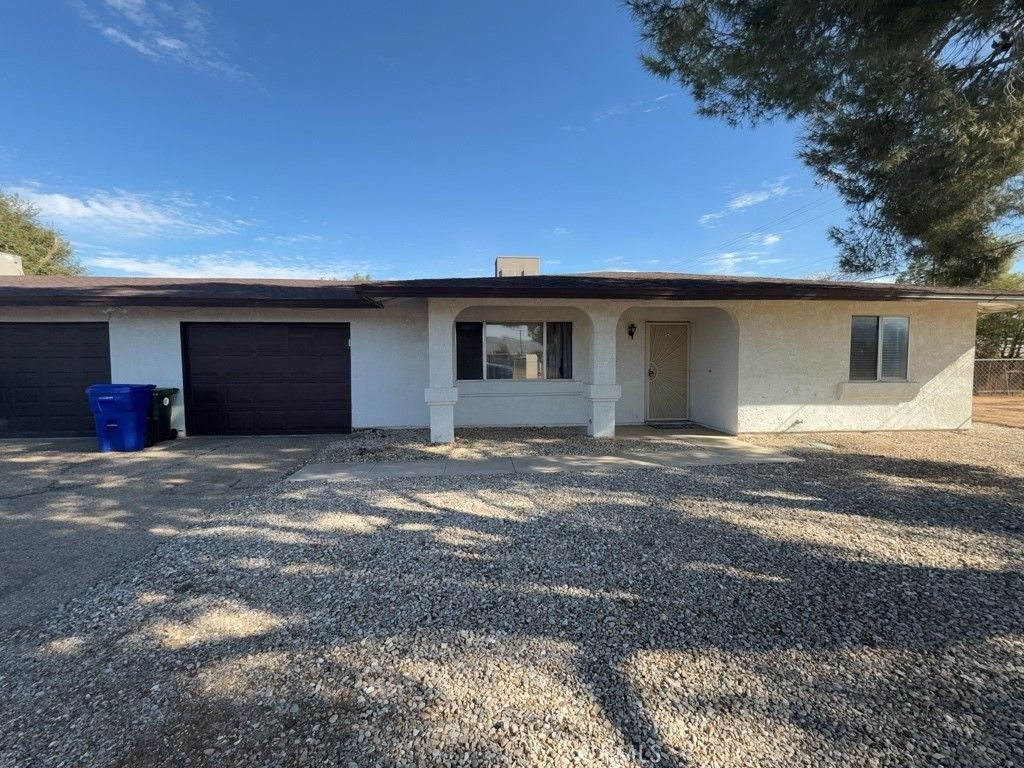 N/A, Apple Valley