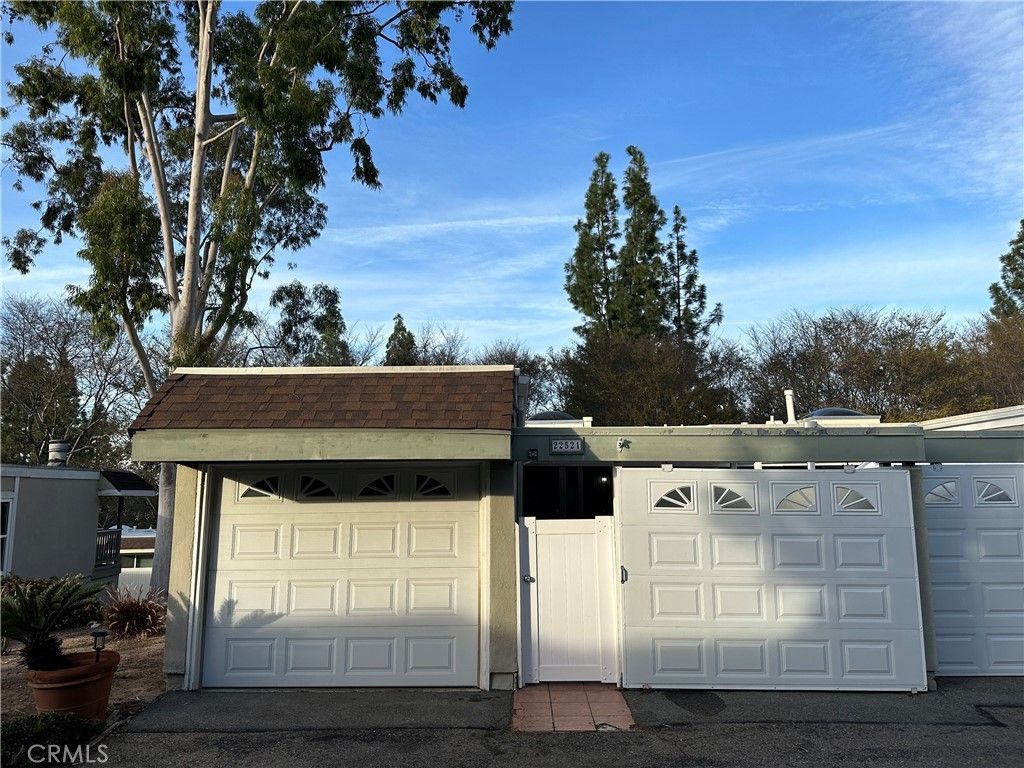 22521 Caminito Esteban # 23, Laguna Hills