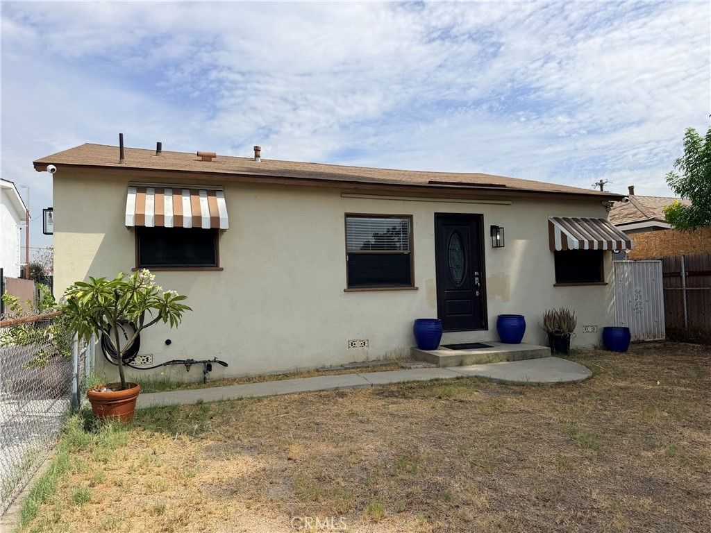 10971 Roscoe, Sun Valley