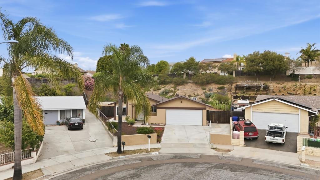 795 Via Callado, Oceanside