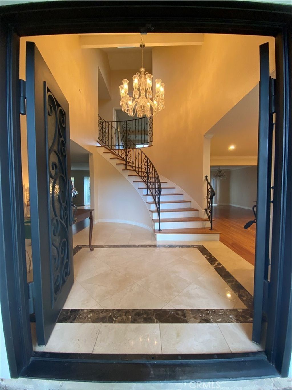 1026 Damascus, Costa Mesa