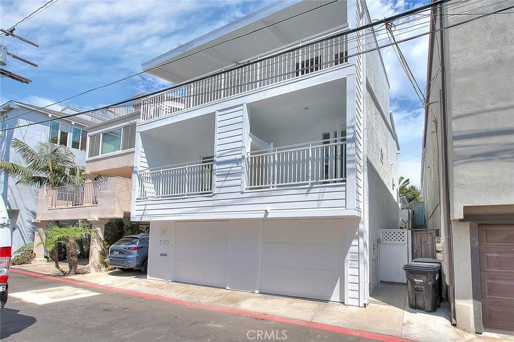 310 Bayview Drive, Hermosa Beach
