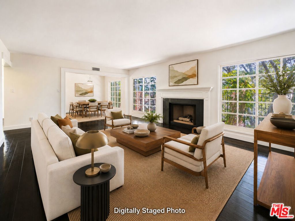 4645 Petit Avenue, Encino