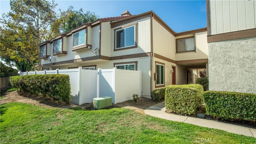 1216 S Cypress # D, Ontario