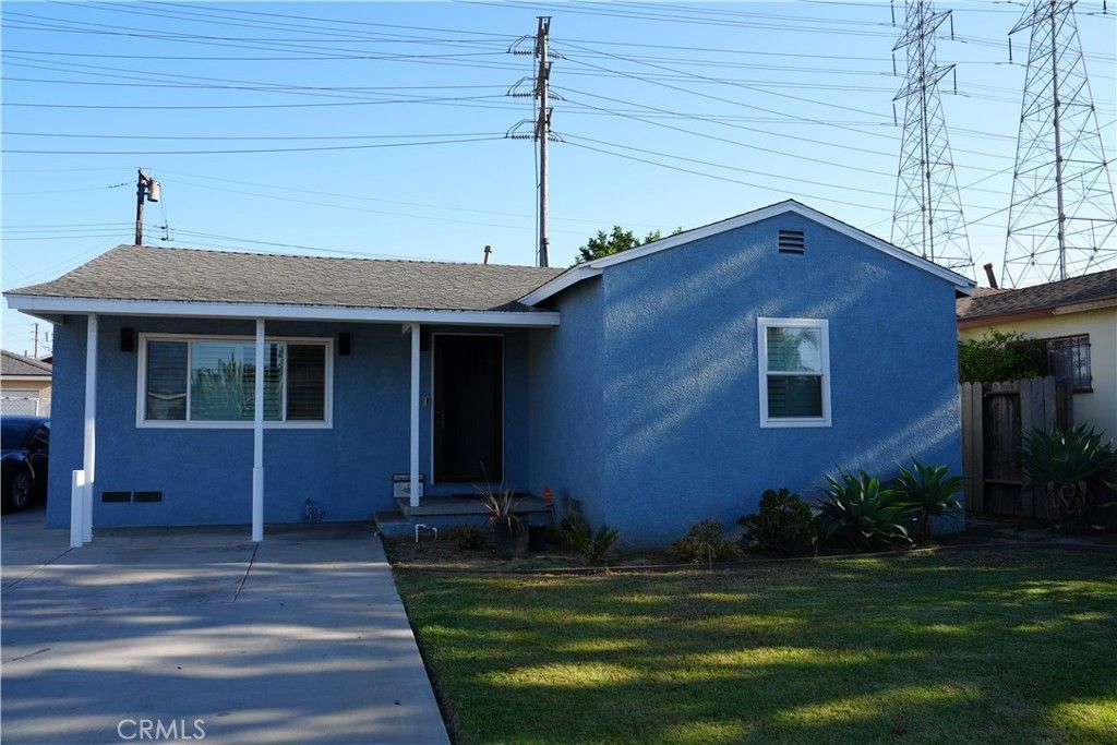 8806 Walnut Street, Bellflower