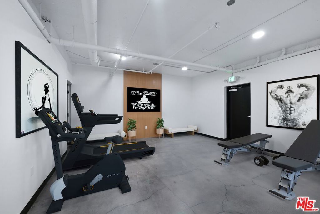 14811 Erwin Street # 502, Van Nuys