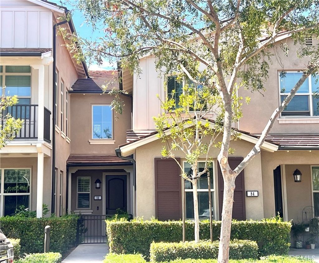 86 Rose Arch, Irvine