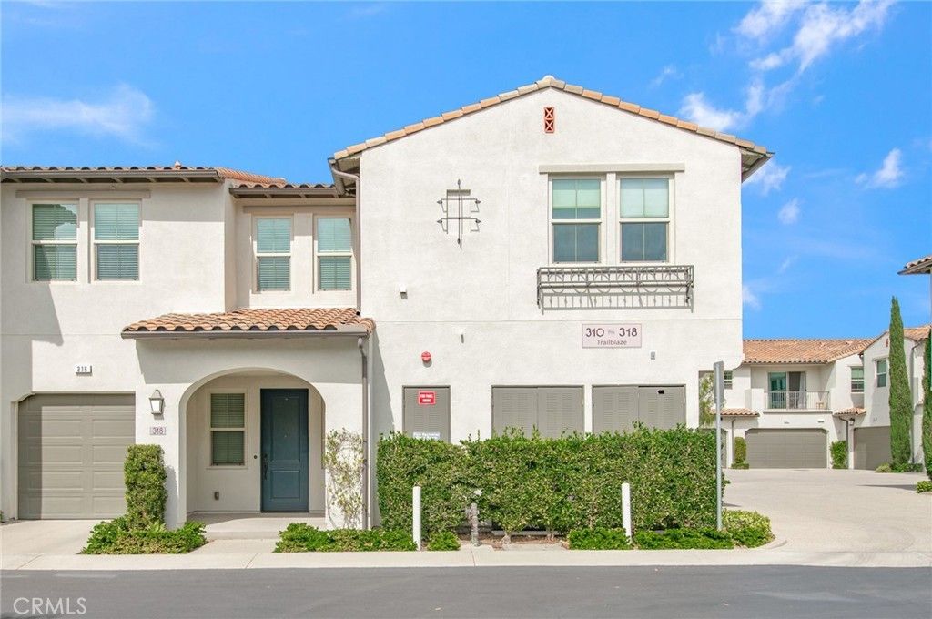 318 Trailblaze, Irvine