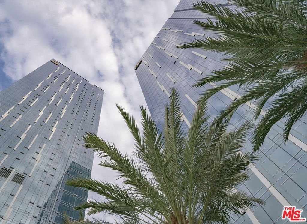877 Francisco Street # 607, Los Angeles