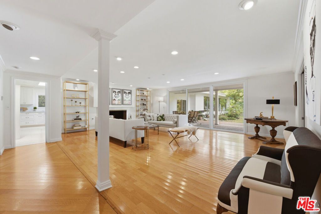 4401 Nogales Drive, Los Angeles