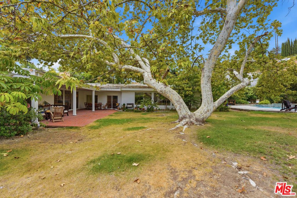 4401 Nogales Drive, Los Angeles