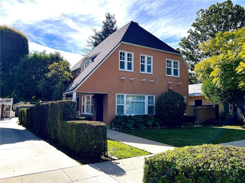 180 W 9th Street, Claremont