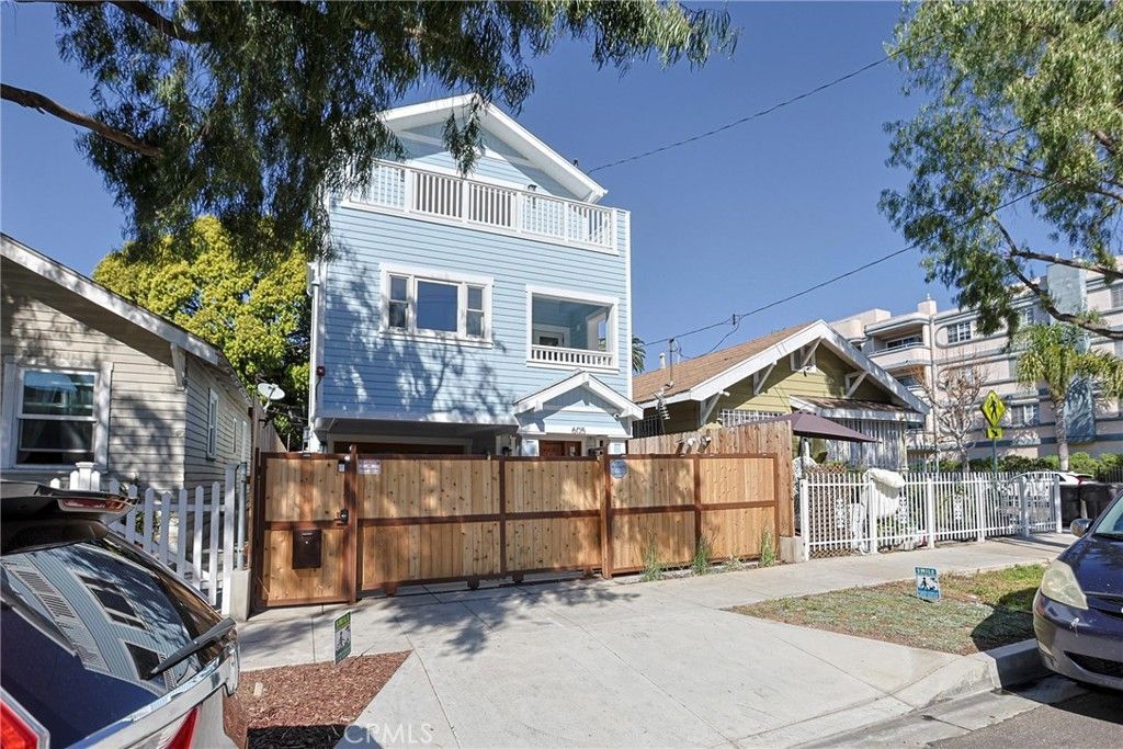 605 W 4th, Long Beach