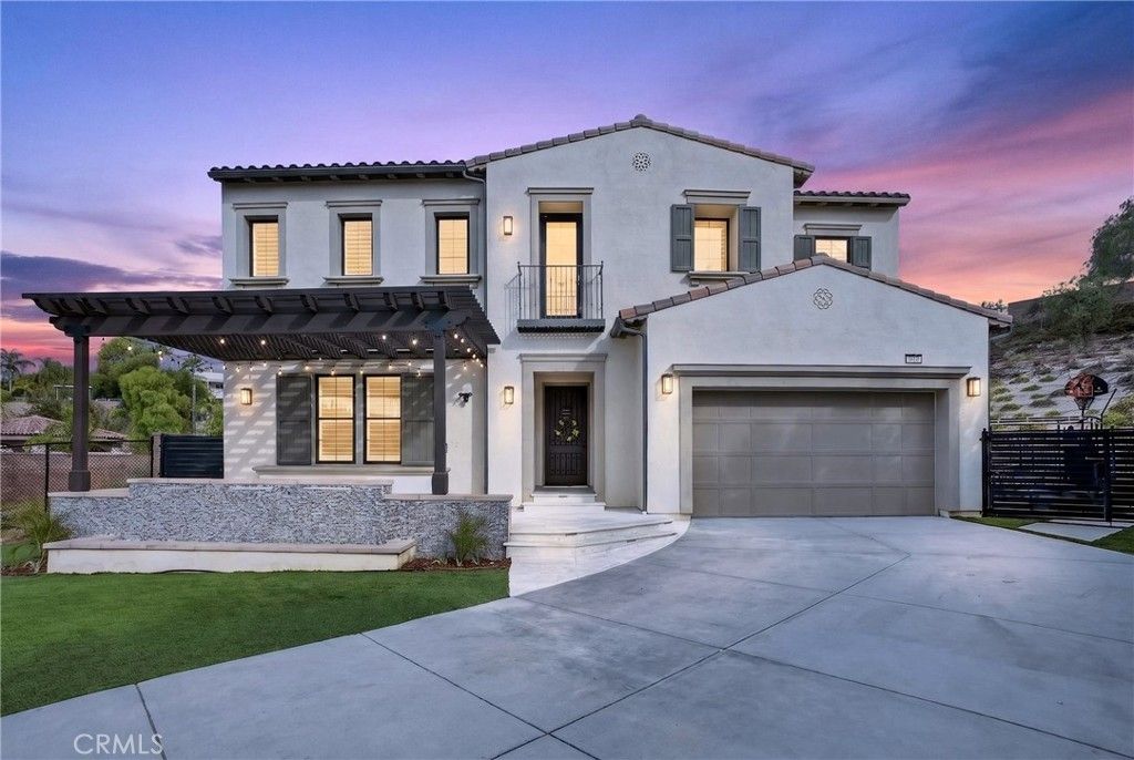 19865 Split Oak, Los Angeles