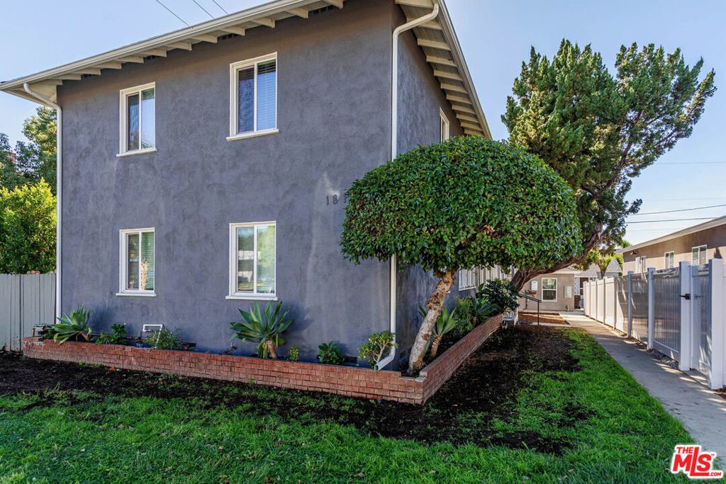 1812 W Glenoaks Boulevard # D, Glendale