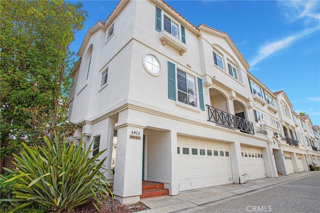 5415 Marine Avenue, Hawthorne