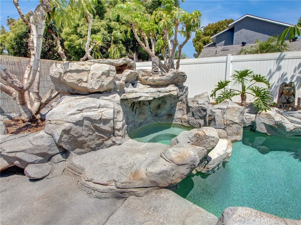 6241 Mar Vista Drive, Huntington Beach