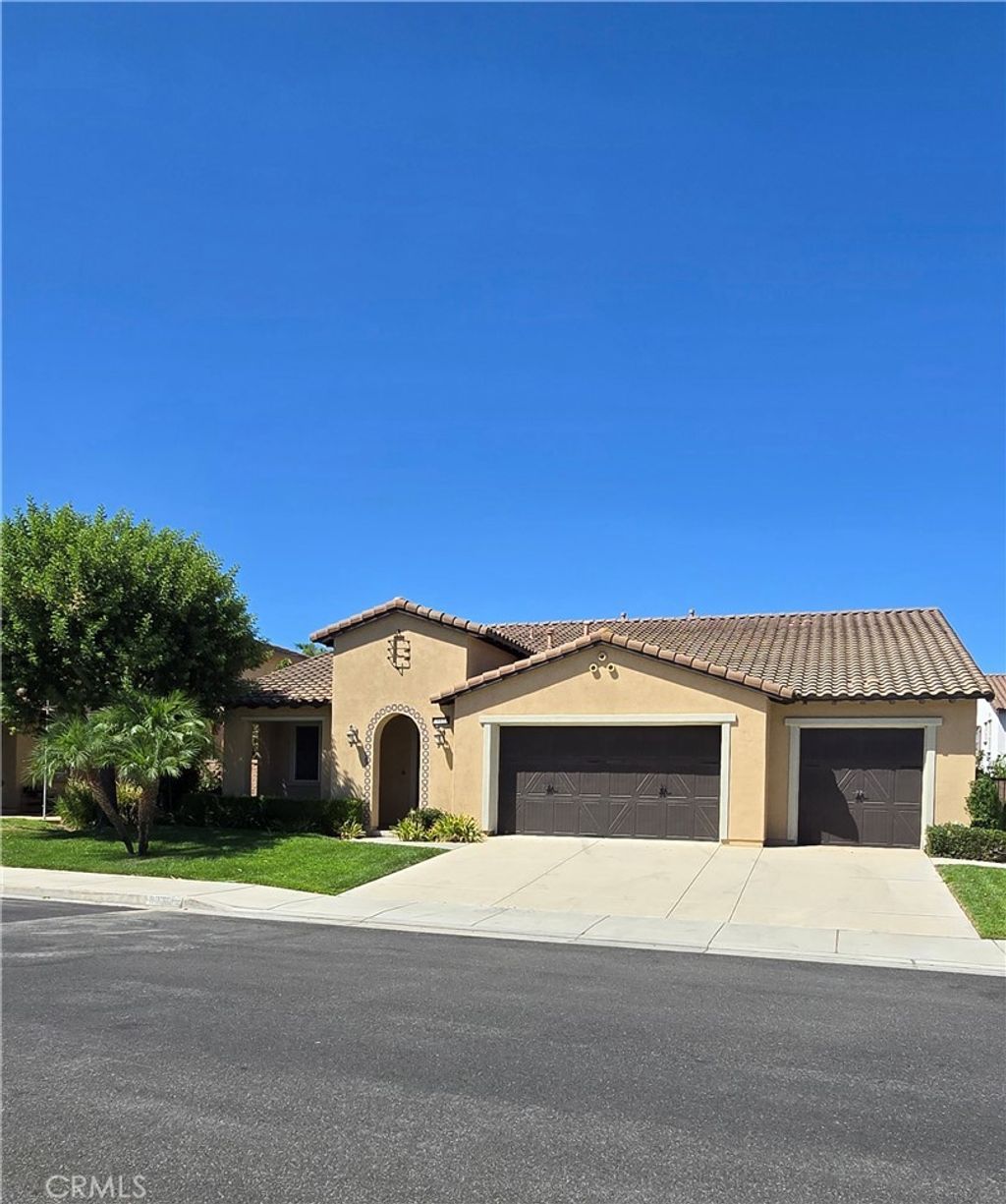 8227 Lost River Road, Eastvale
