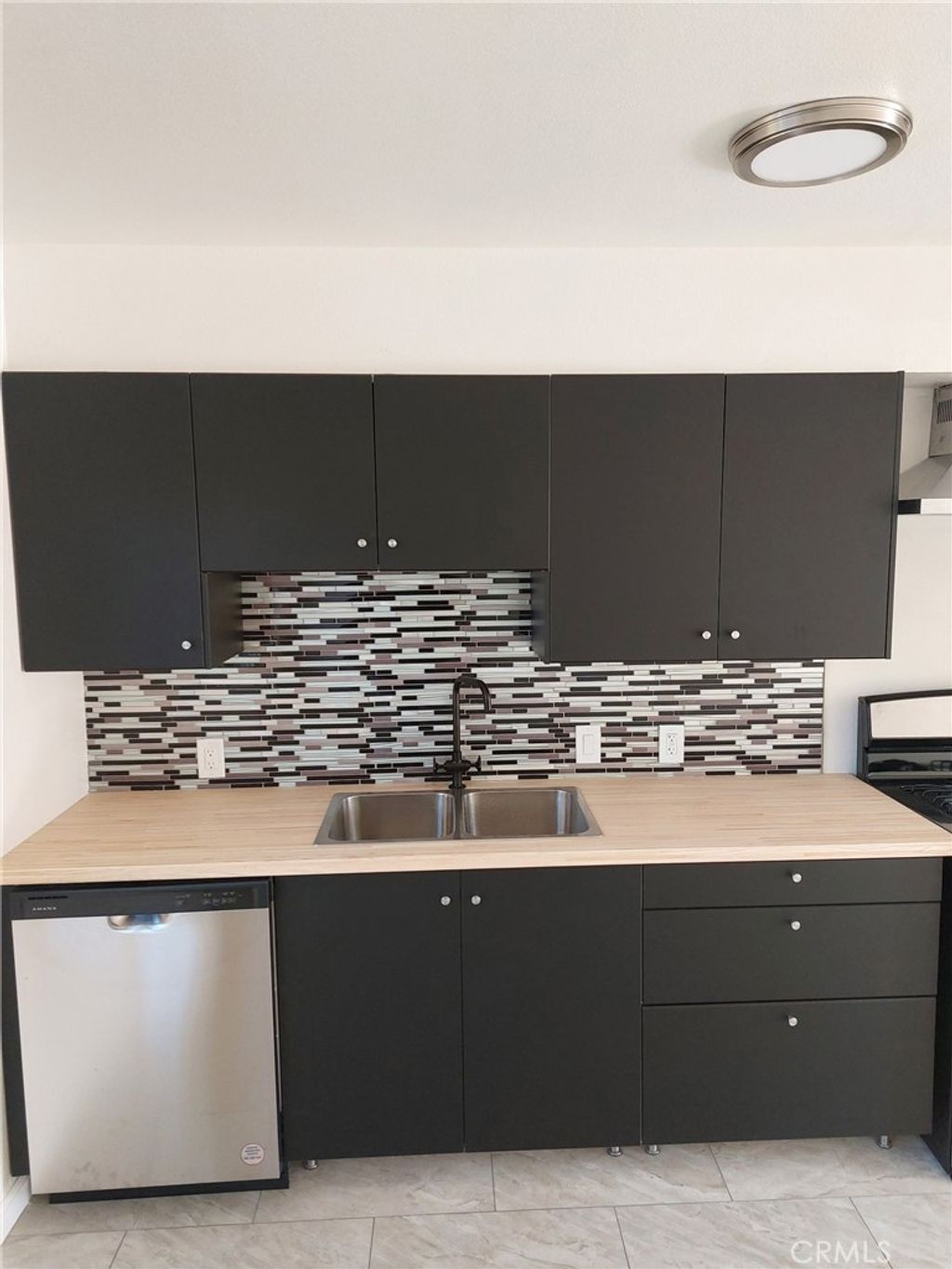 136 W Saginaw Way # 202, Fresno