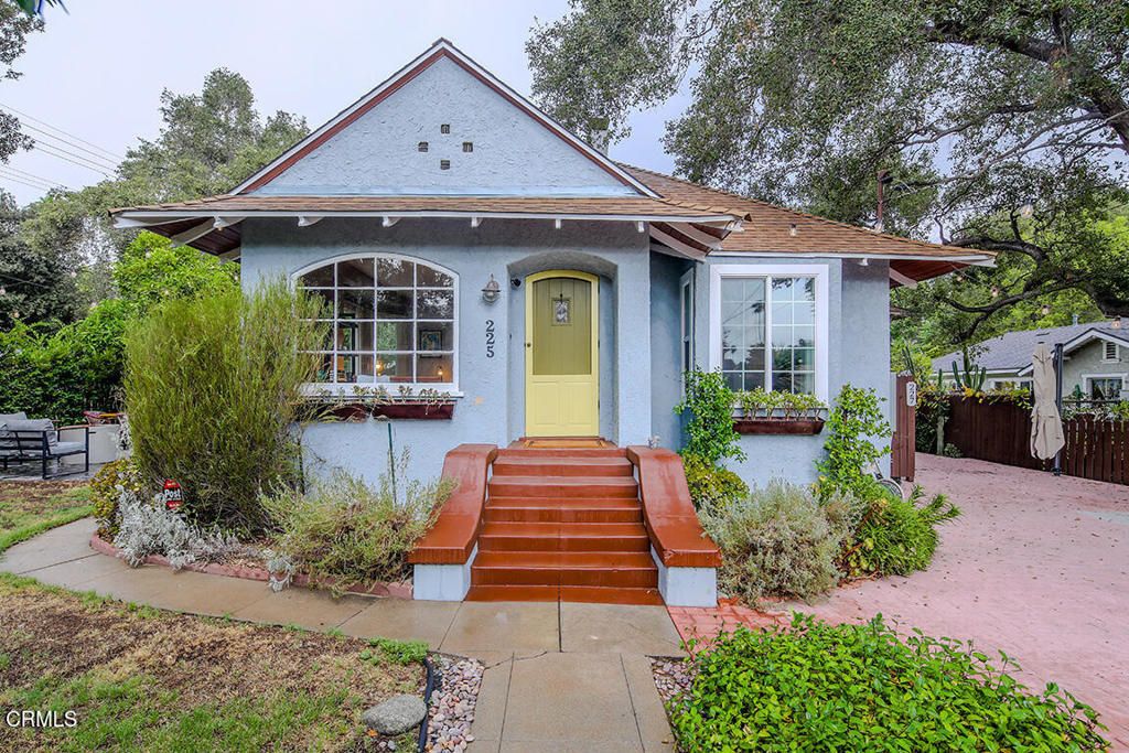 225 Atchison Street, Pasadena