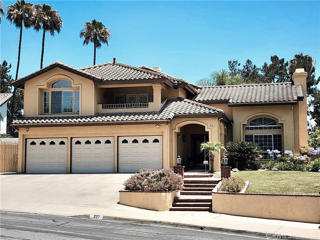 227 Calle Concordia, San Dimas