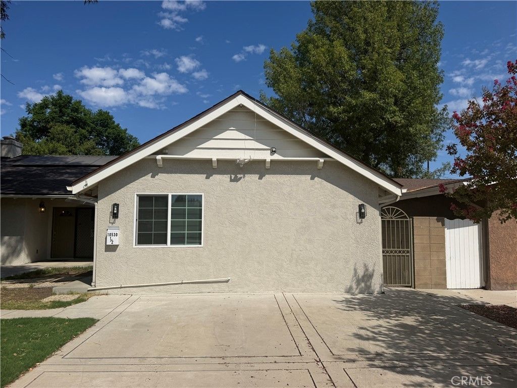10530 Rubio Avenue # 1/2, Granada Hills