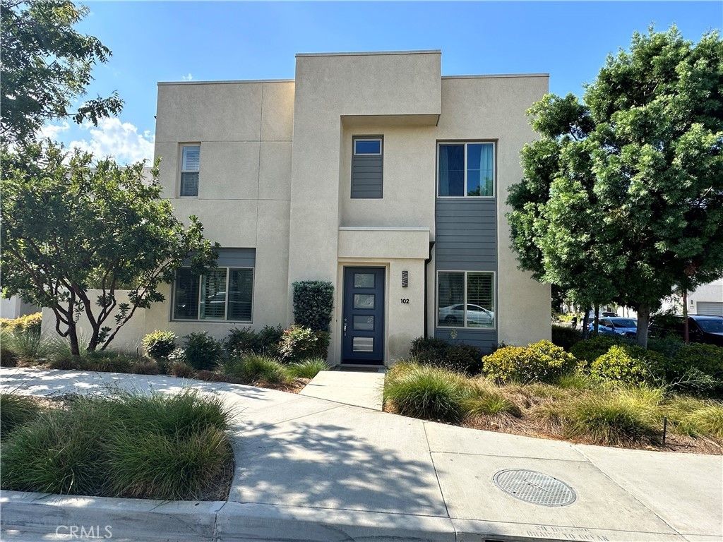 102 Menkar, Irvine