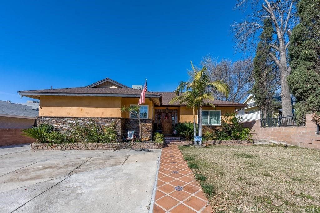14377 Germain Street, San Fernando