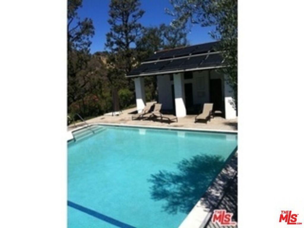 1629 Michael Lane, Los Angeles