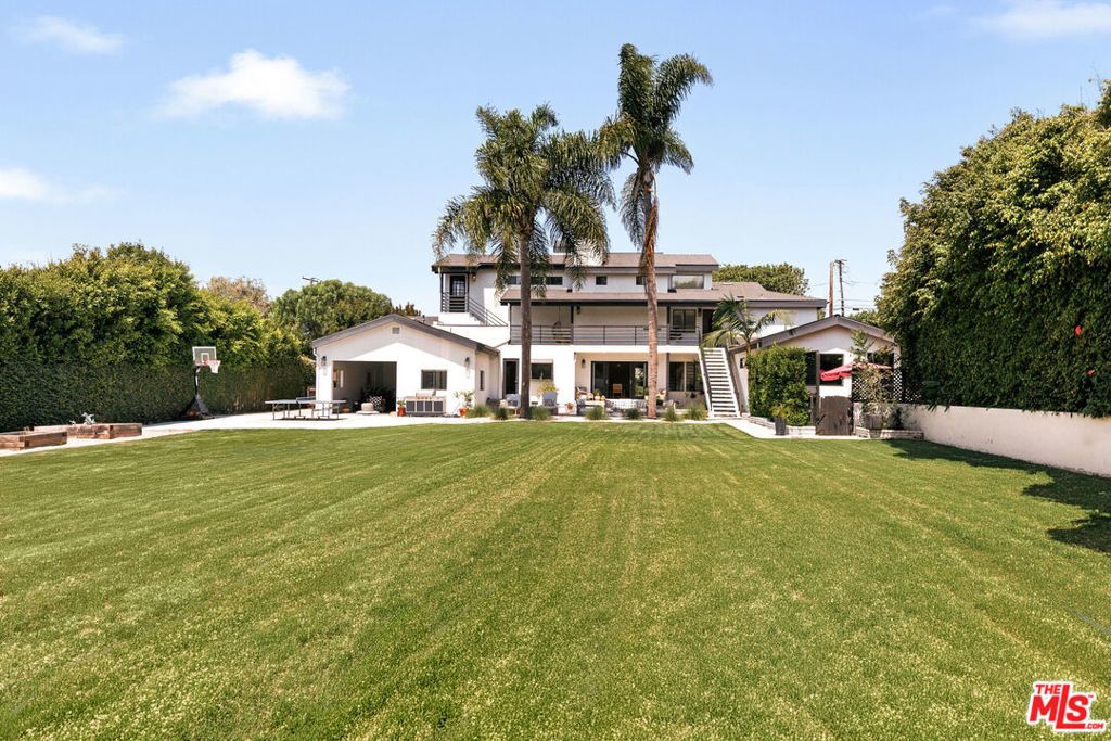 29328 Heathercliff Road, Malibu