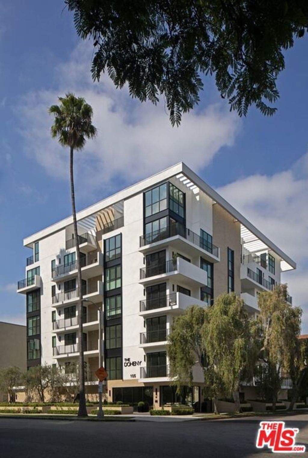 105 S Doheny Drive # 404, Los Angeles