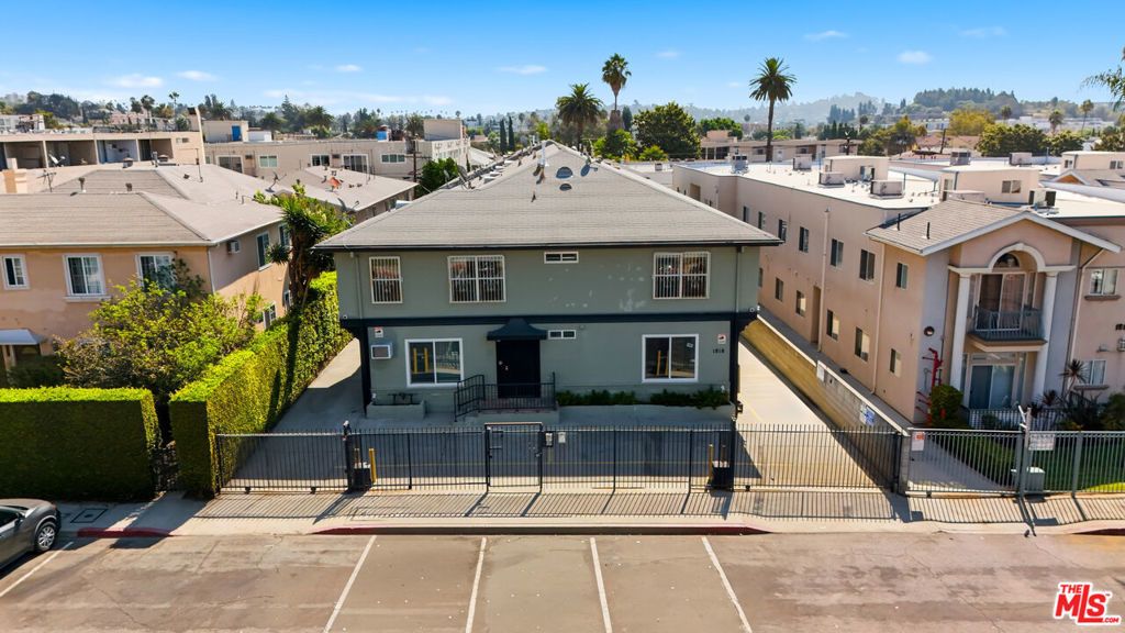 1818 N Kingsley Drive # 17, Los Angeles