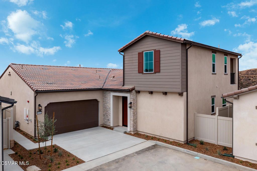 24582 Camino Canoa, Valencia