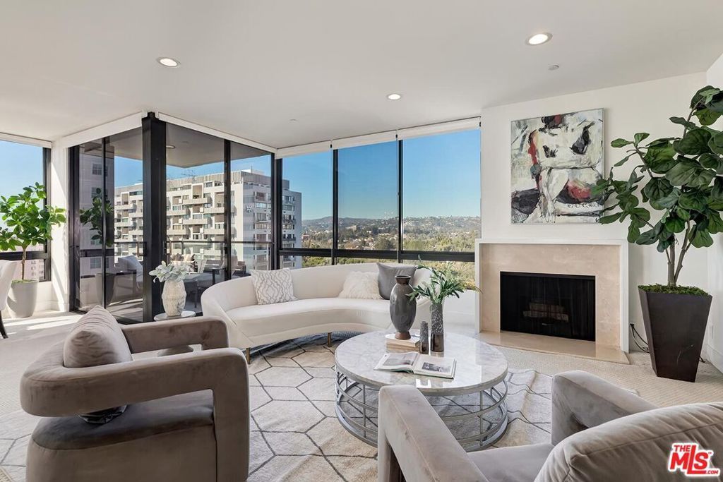 10350 Wilshire Boulevard # 1102, Los Angeles