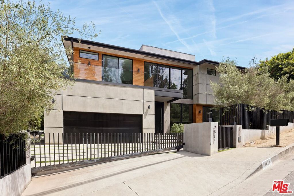 2814 Roscomare Road, Los Angeles