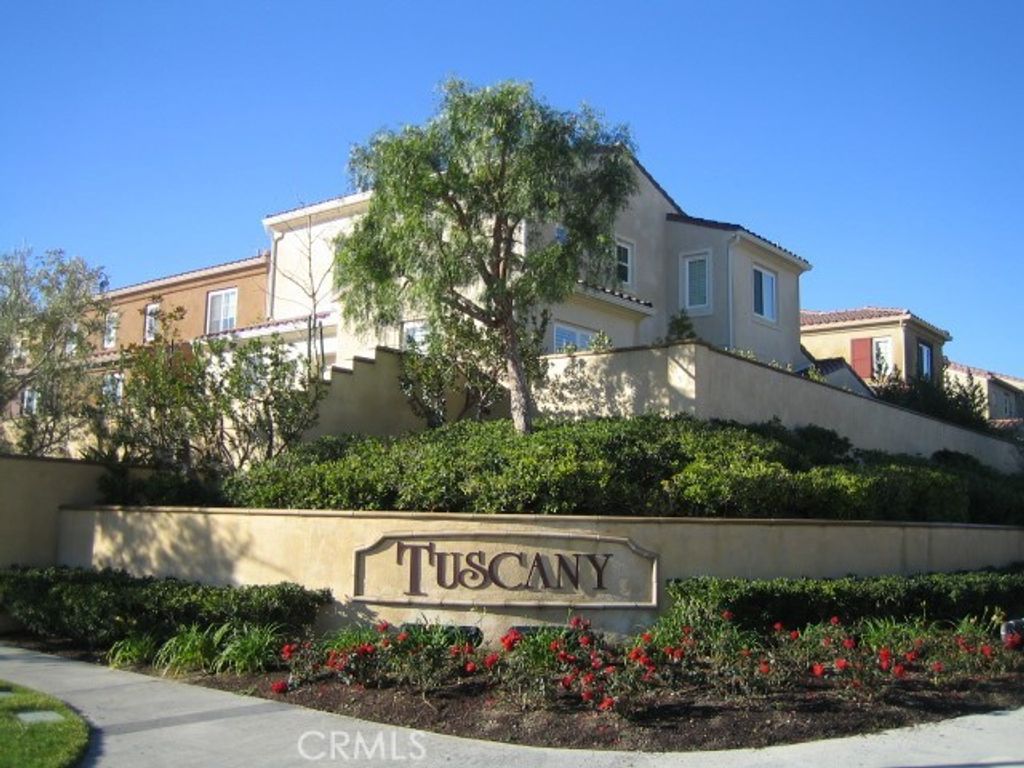20013 Livorno, Porter Ranch