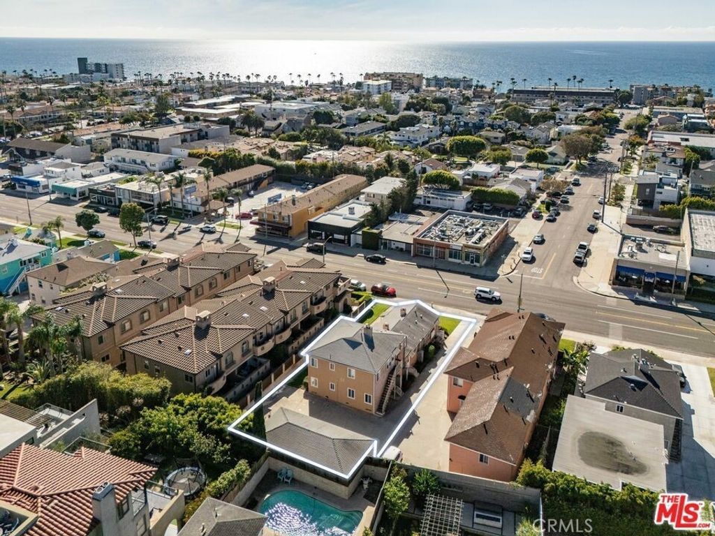 702 S Pacific Coast Highway # B, Redondo Beach
