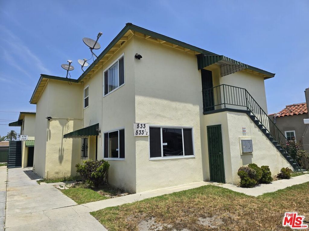 533 W 77th Street, Los Angeles