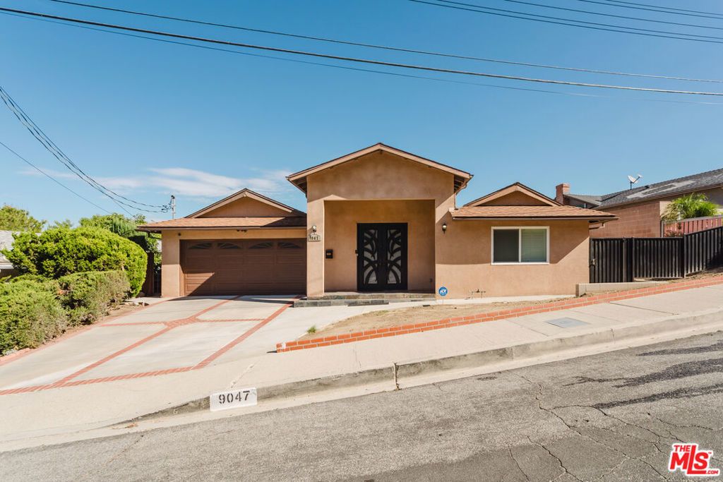 9047 Riderwood Drive, Sunland