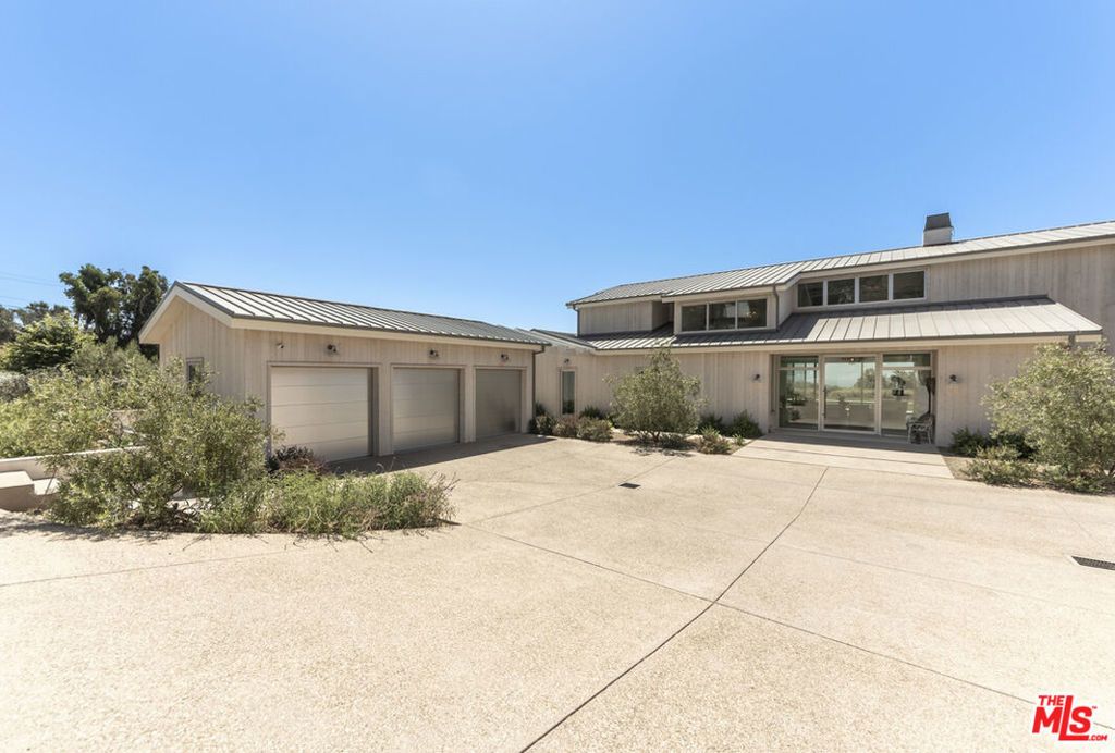 29958 Harvester Road, Malibu