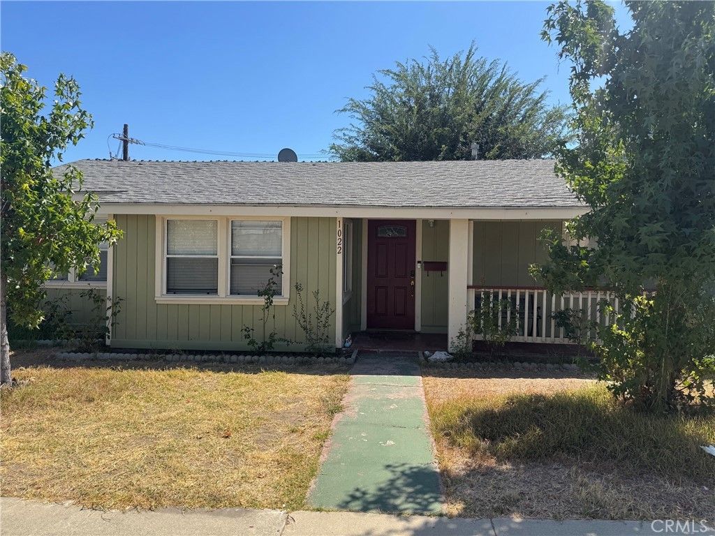 1022 E Erna, La Habra